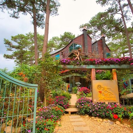 Rosie Garden Măng Đen Hotel Kon Von Kla Ngoại thất bức ảnh